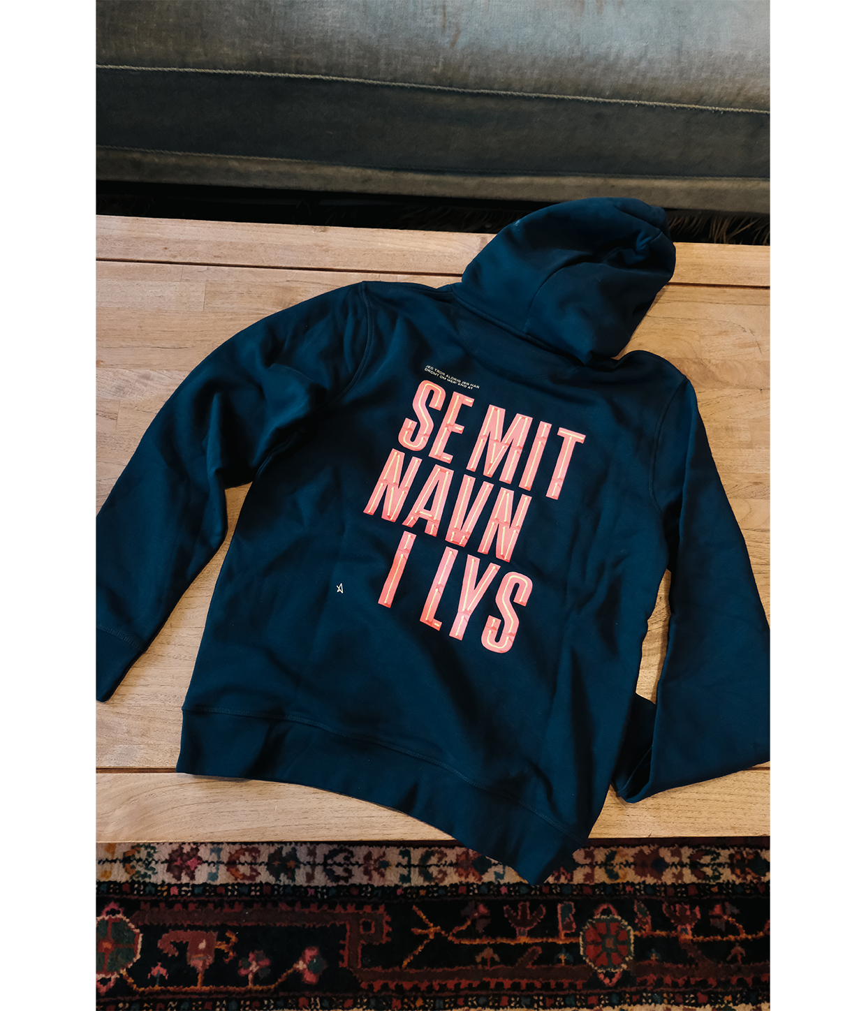 Se Mit Navn I Lys, Hoodie