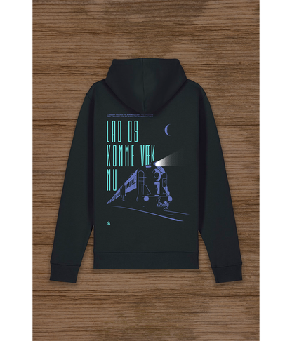 Lad Os Komme Væk Nu, Hoodie